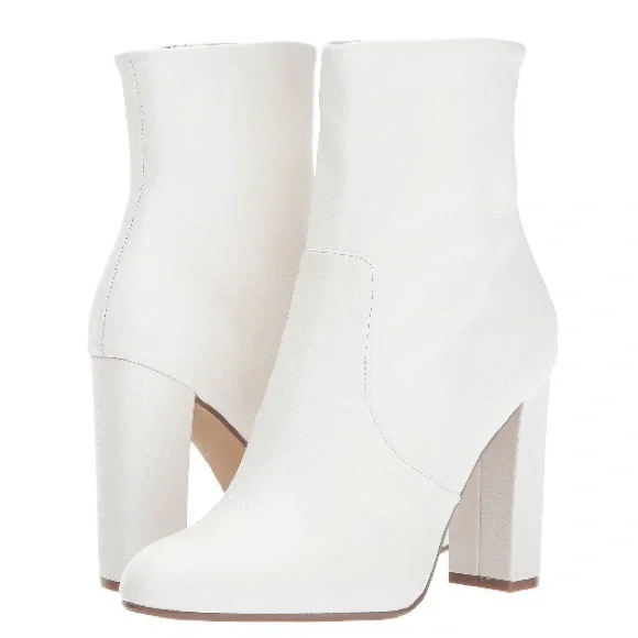 NWT Steve Madden Editor Dress Bootie - Picture 2 of 5